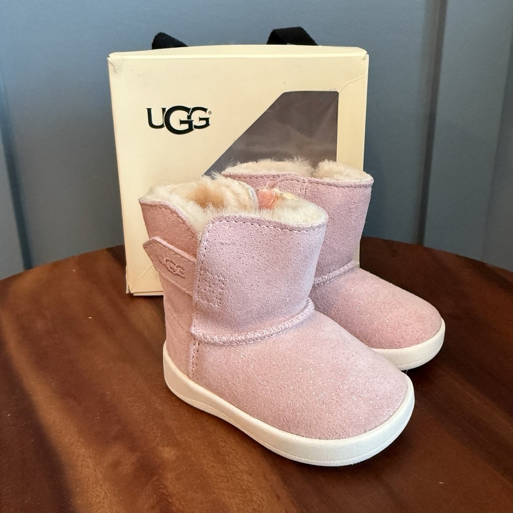 UGG Keelean Sparkle Infant Boots Pink Suede Sheepskin Size 2/3 NIB 6-12M F/W